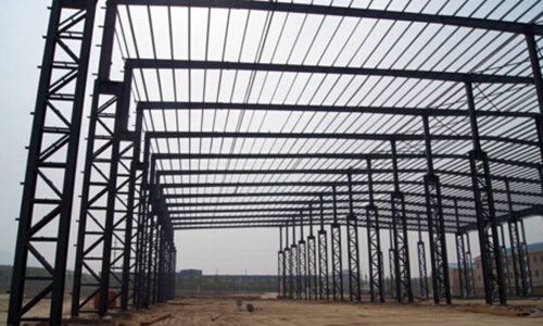 What are the advantages and disadvantages of steel structure?